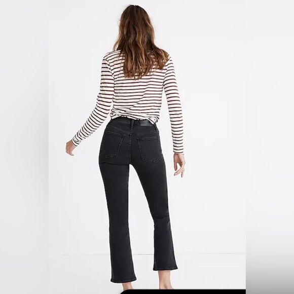 Madewell Cali Demi-Boot Jeans in Bellspring Wash: Button-Front Edition- Size 26 - Picture 3 of 7